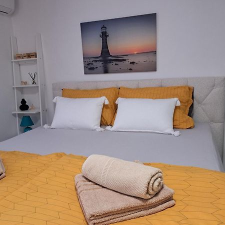 Kuca Za Odmor Eni **** Villa Šibenik Kültér fotó