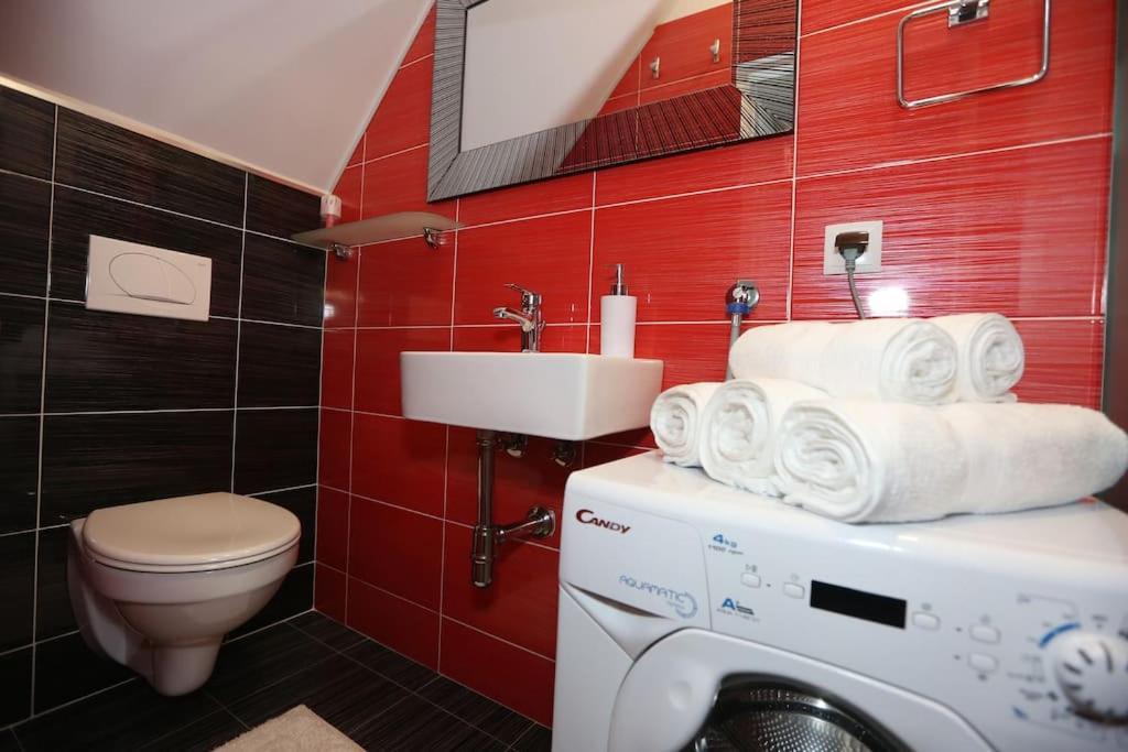 Kuca Za Odmor Eni **** Villa Šibenik Kültér fotó